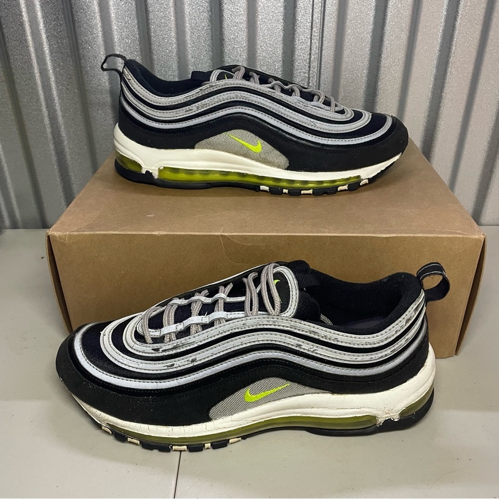 Nike Air Max 97 Nikeid Neon 2008 size 10.5 314275-992 
Mens shoes